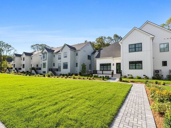 26 Common Court 26, Lexington MA 02421