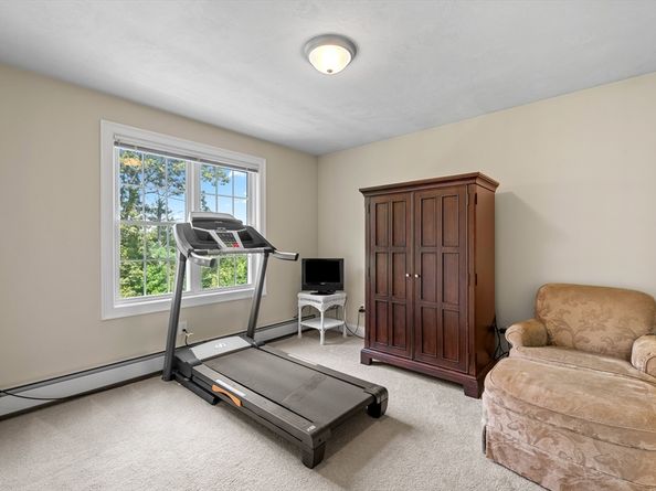 40 Brunelle Drive, Rutland MA 01543