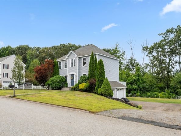 40 Brunelle Drive, Rutland MA 01543