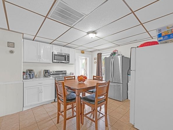29 Whitcomb St, Webster MA 01570