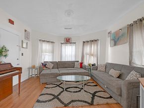 29 Whitcomb St, Webster MA 01570