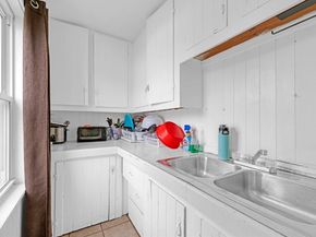 29 Whitcomb St, Webster MA 01570
