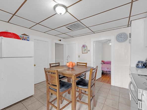 29 Whitcomb St, Webster MA 01570