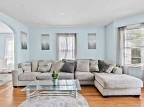 287 A Rockland St, Hingham MA 02043