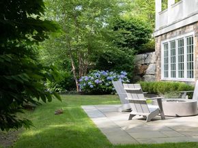 8 Hidden Road, Weston MA 02493