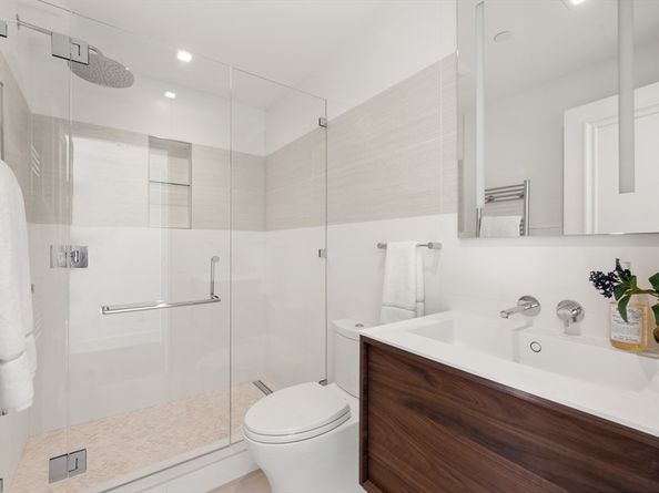 260-262 Commonwealth Avenue 1A, Boston MA 02116