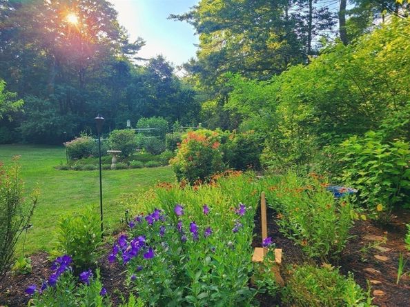 1632 N Brookfield Rd, Oakham MA 01068