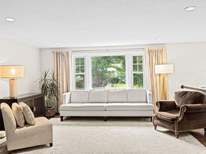 40 Brewster Rd, Cohasset MA 02025
