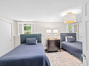 40 Brewster Rd, Cohasset MA 02025