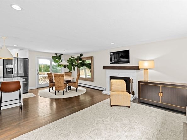 40 Brewster Rd, Cohasset MA 02025
