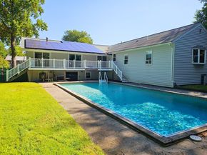 5 Stanford Cir, Milford MA 01757