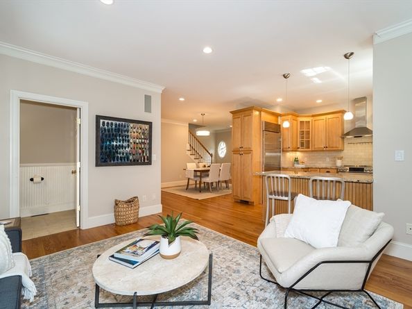 213 Garden Street 213, Needham MA 02492