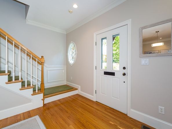 213 Garden Street 213, Needham MA 02492