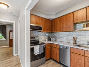 40 Old Forge Rd 40, Bridgewater MA 02324