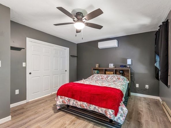 40 Old Forge Rd 40, Bridgewater MA 02324