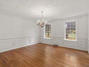 20 Shadow Oak Drive, Sudbury MA 01776