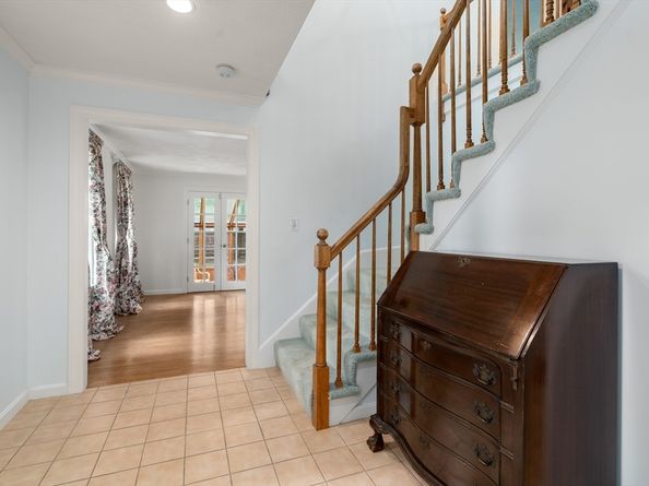 20 Shadow Oak Drive, Sudbury MA 01776
