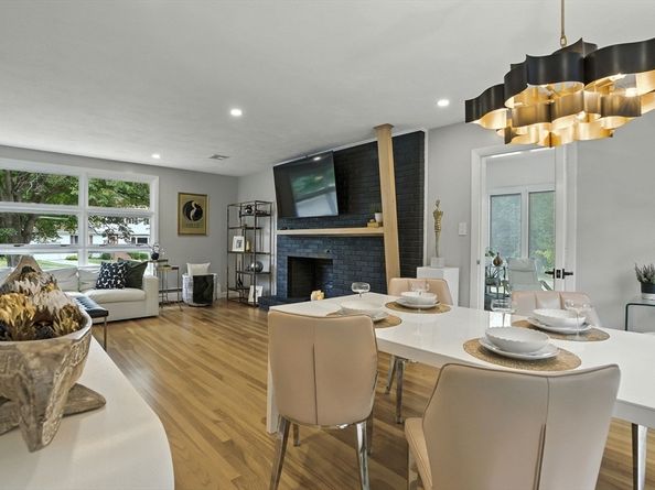 30 Linda Rd, Andover MA 01810