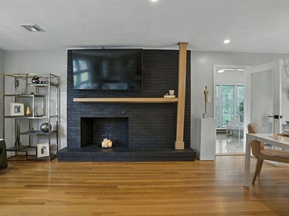 30 Linda Rd, Andover MA 01810