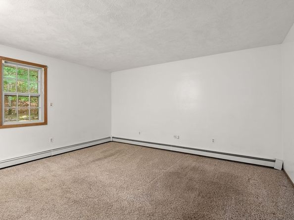 16 Larnis Road, Framingham MA 01701