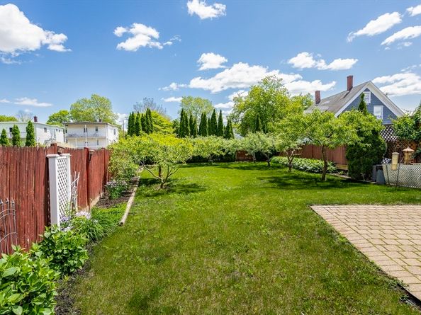 5 Tremont Pl, Peabody MA 01960