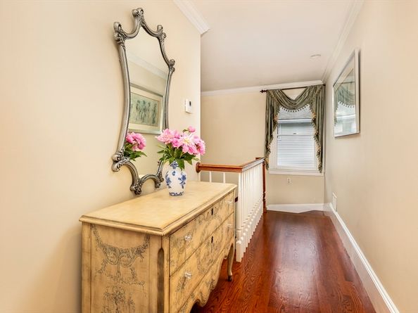5 Tremont Pl, Peabody MA 01960