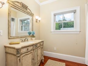 5 Tremont Pl, Peabody MA 01960