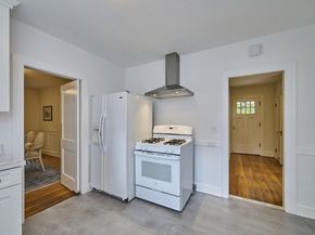 16 Fairlee Rd, Newton MA 02468