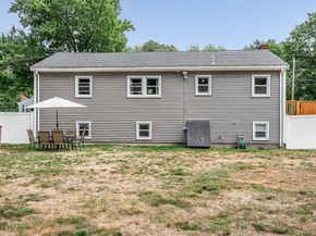 9 Jenkins Dr, Billerica MA 01862