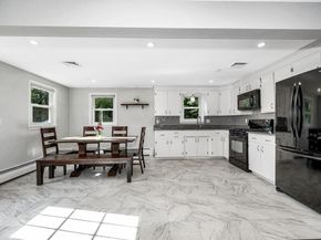 9 Jenkins Dr, Billerica MA 01862