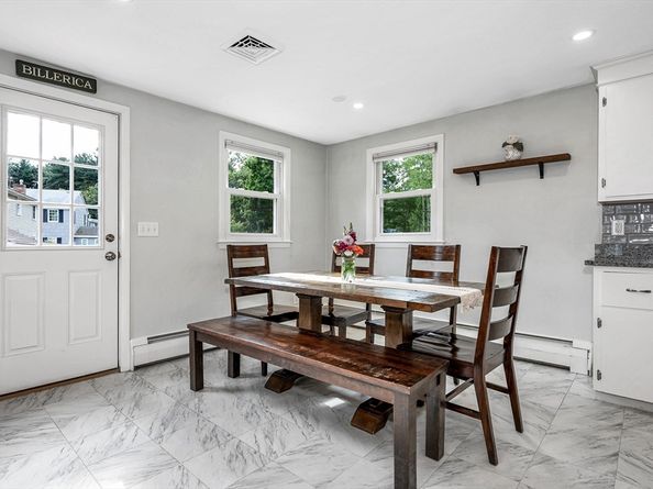 9 Jenkins Dr, Billerica MA 01862