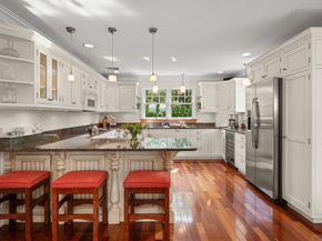 4 Knight Rd, Manchester MA 01944