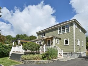 4 Knight Rd, Manchester MA 01944
