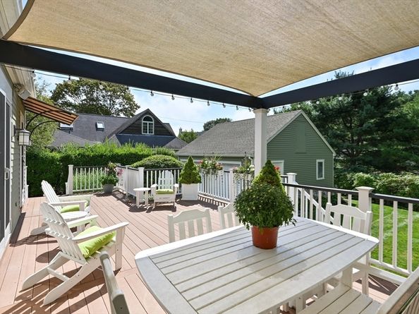 4 Knight Rd, Manchester MA 01944
