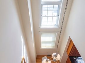 1077 Boylston St, Newton MA 02161