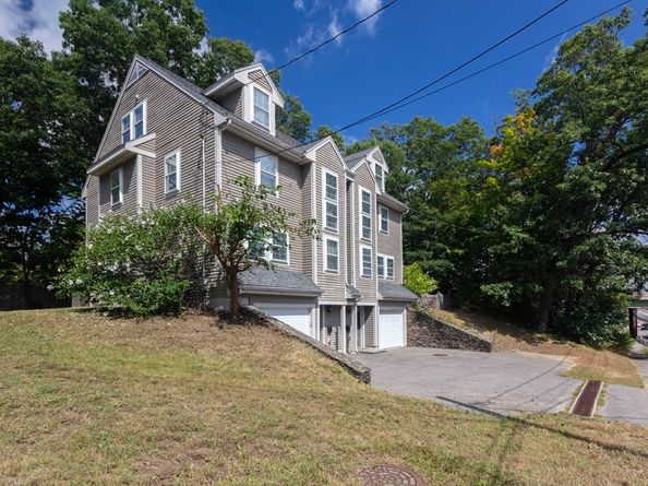 1077 Boylston St, Newton MA 02161