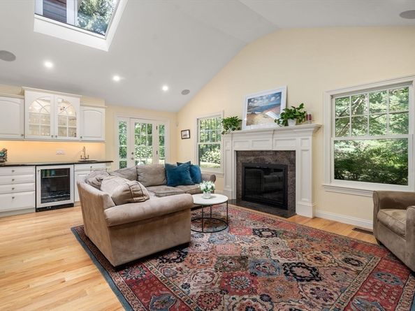 54 Woodchester Dr, Weston MA 02493