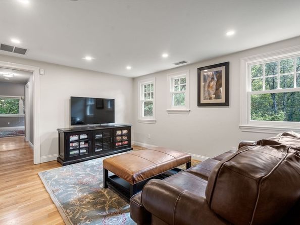 54 Woodchester Dr, Weston MA 02493