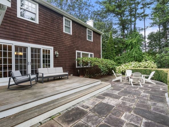 54 Woodchester Dr, Weston MA 02493