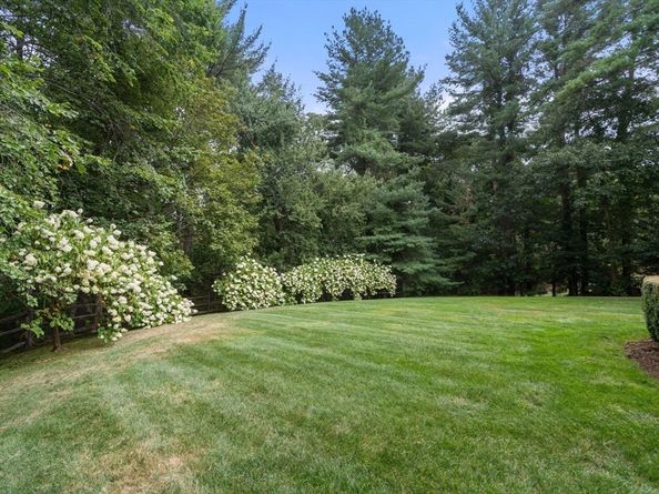 54 Woodchester Dr, Weston MA 02493