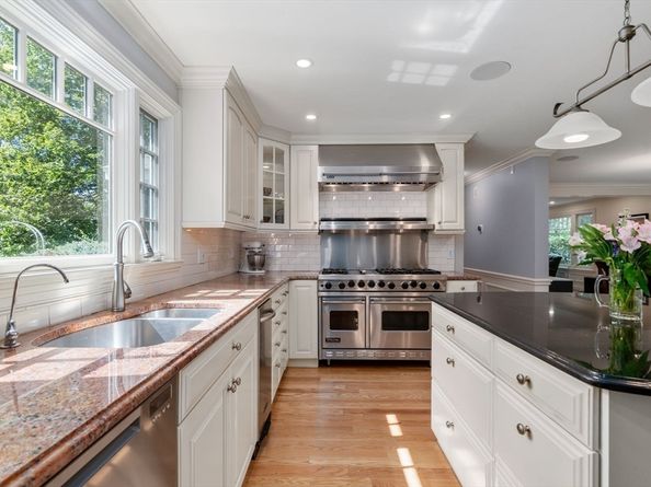 54 Woodchester Dr, Weston MA 02493