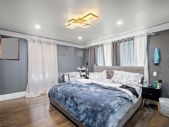 22 2nd Ave, Leominster MA 01453