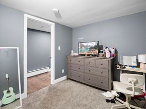 22 2nd Ave, Leominster MA 01453