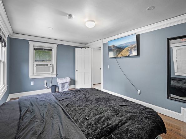 22 2nd Ave, Leominster MA 01453