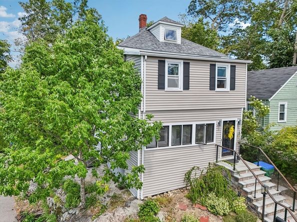 28 Gordon Rd, Medford MA 02155