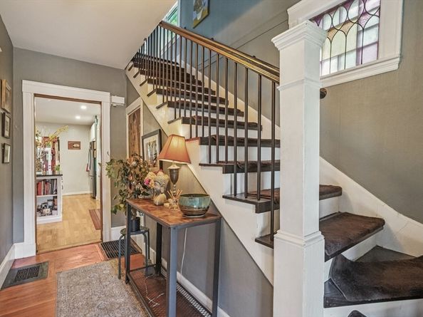 28 Gordon Rd, Medford MA 02155