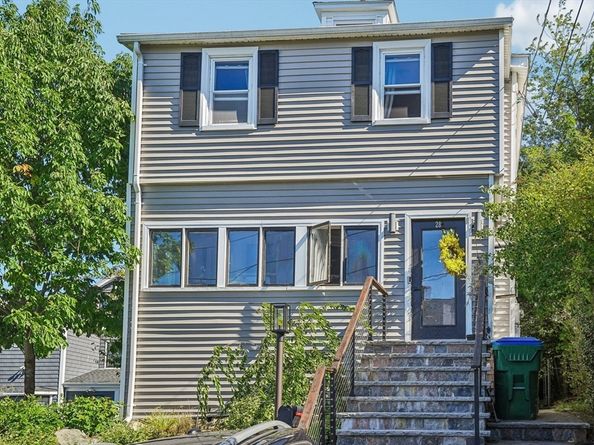 28 Gordon Rd, Medford MA 02155