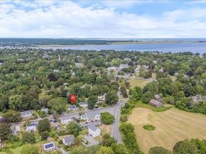 4 Hanover Street, Newbury MA 01951