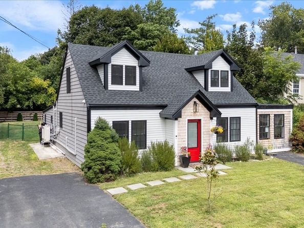 4 Hanover Street, Newbury MA 01951