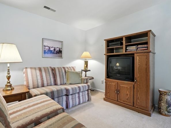 43 Champlain Circle, Plymouth MA 02360